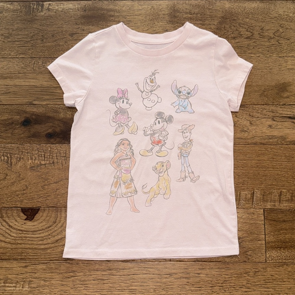 Girls Disney 100 Pink Short-Sleeve Shirt - Multiple Disney Characters Size S (7)
